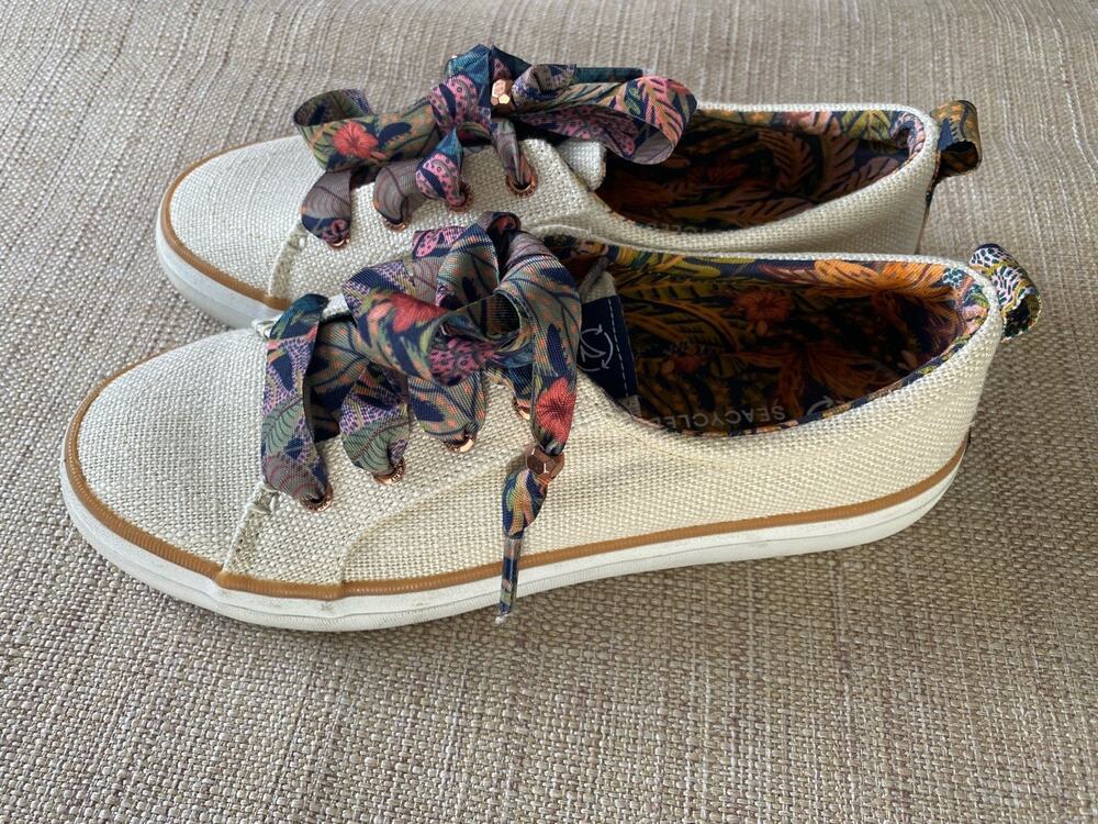 SPERRY Women's Crest Vibe Seacycled Sneaker Off White 7.5